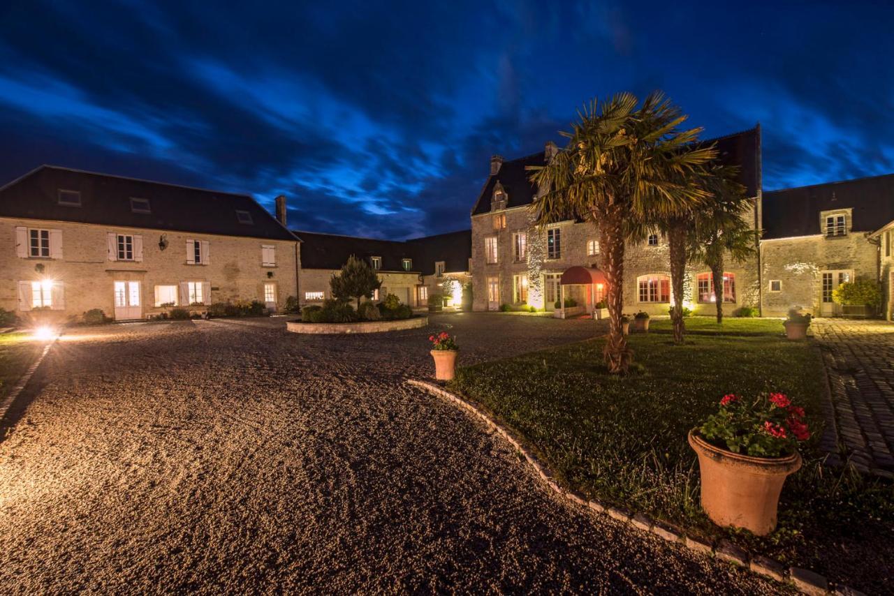 Hotel Le Manoir Des Marronniers Sully  Esterno foto