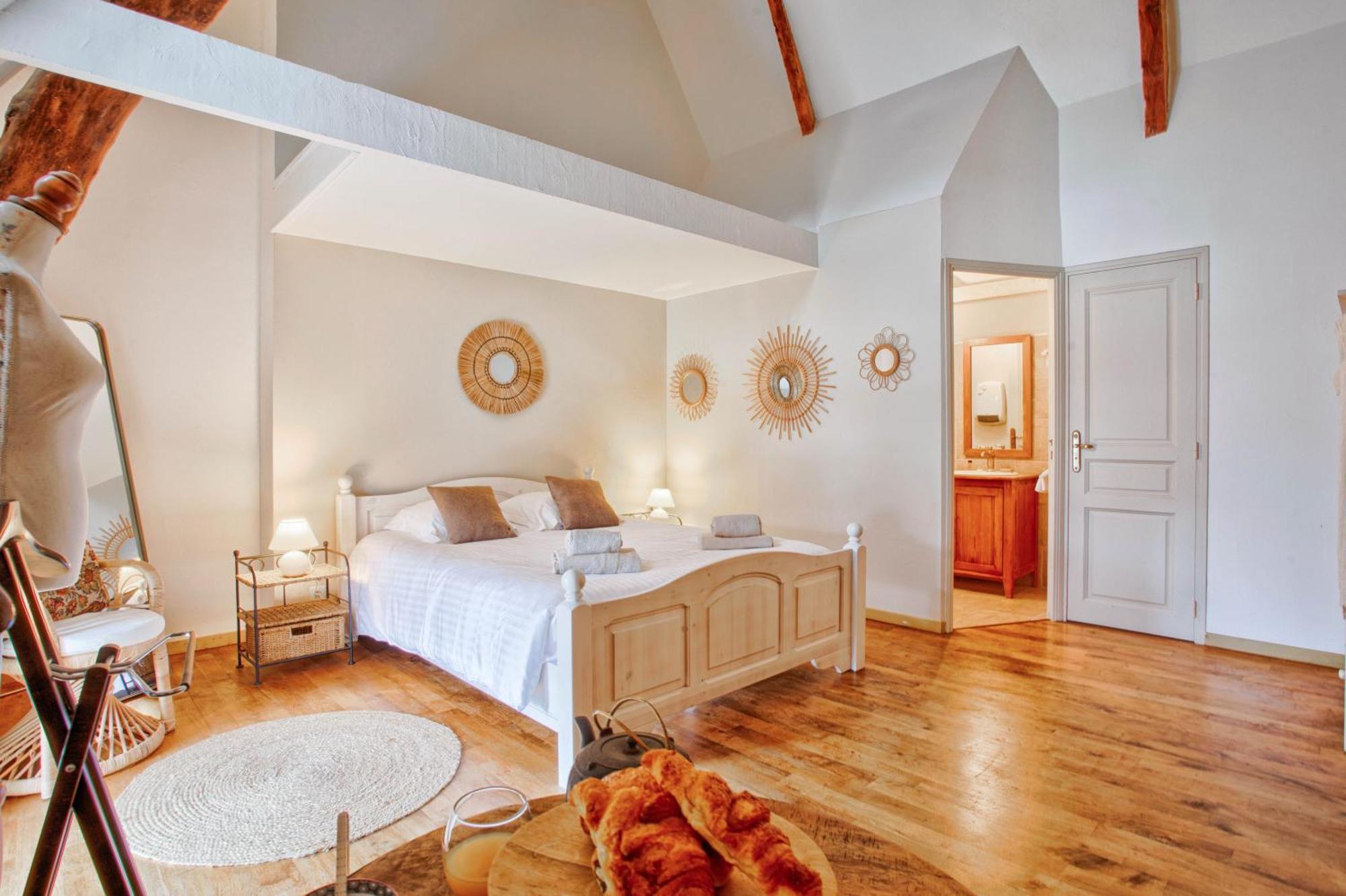 Hotel Le Manoir Des Marronniers Sully  Esterno foto