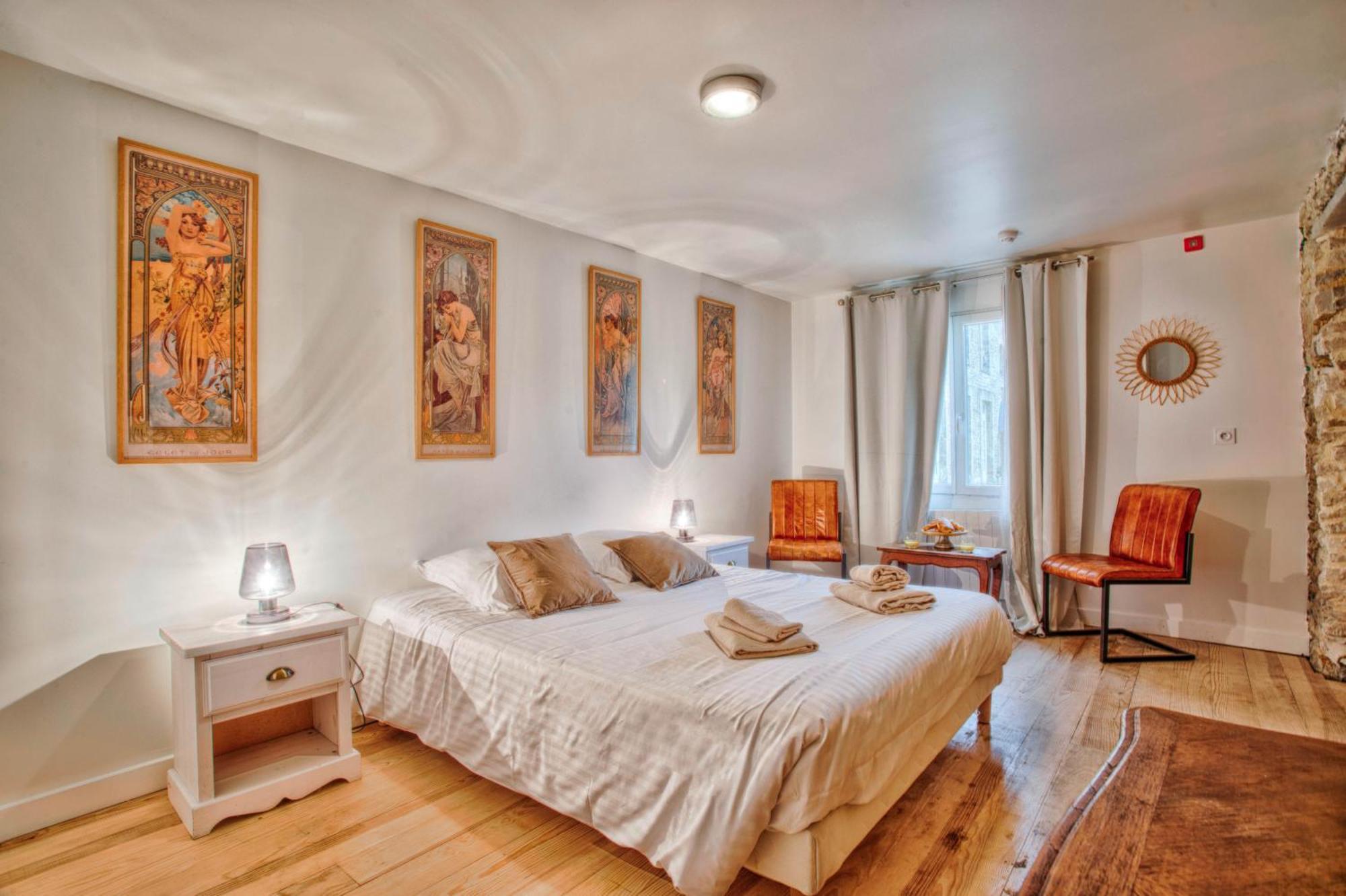 Hotel Le Manoir Des Marronniers Sully  Esterno foto